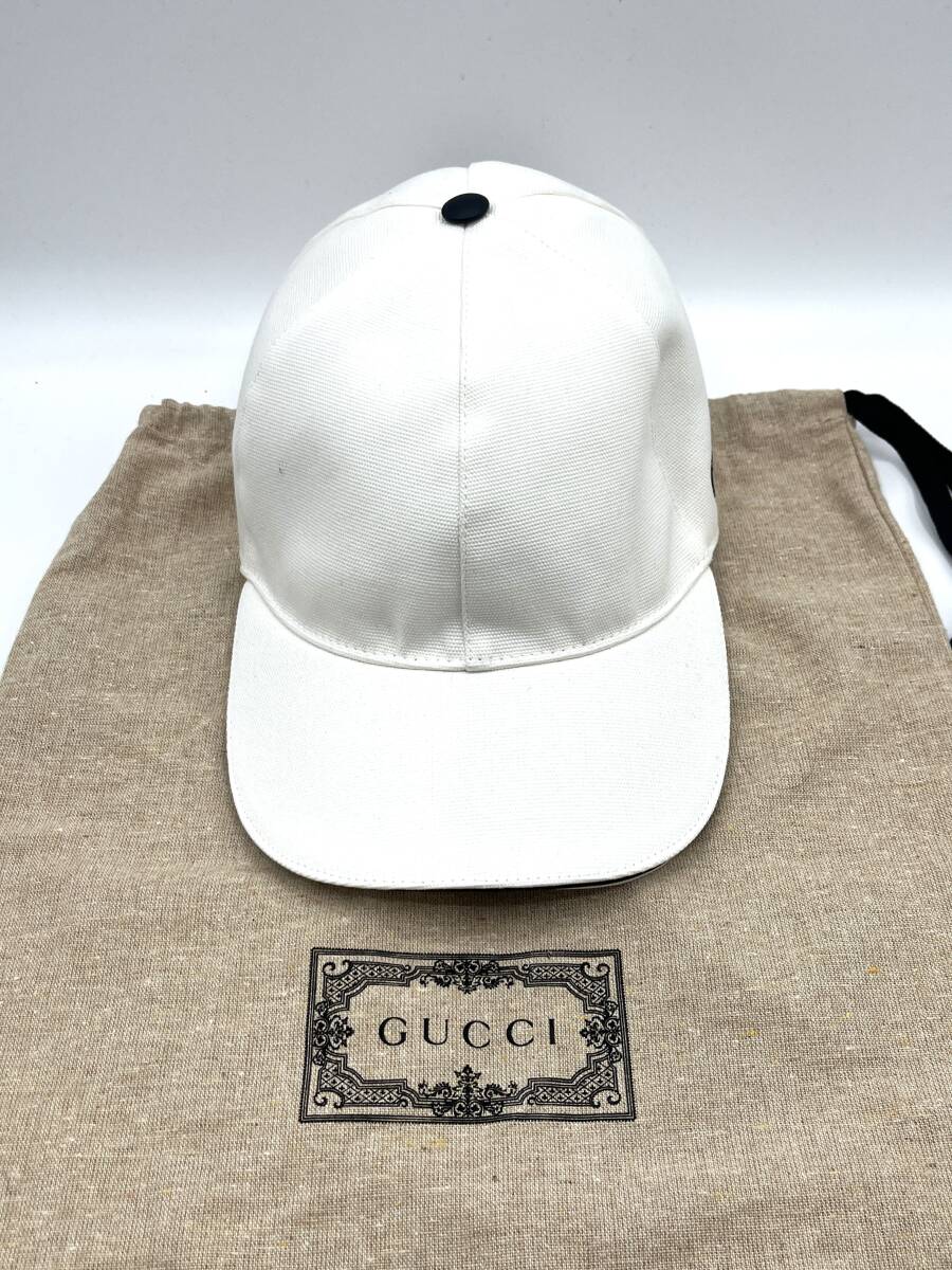 美品】GUCCI グッチ ホワイト 白 インターロッキングGロゴ 刺繍 美品】GUCCI グッチ ホワイト 白 インターロッキングGロゴ 刺繍