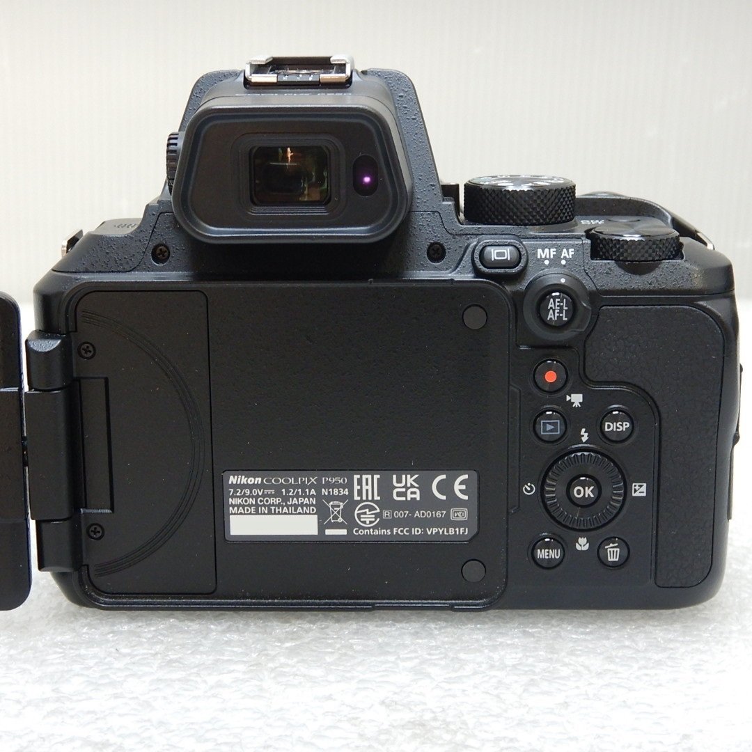 【美品】Nikon COOLPIX P950 コンパクトデジタルカメラ 超望遠 ISO6400 光学83倍ズーム 中古 005_画像5