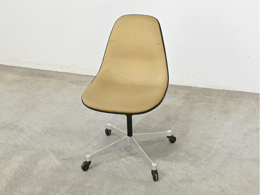 ヴィンテージ ハーマンミラー イームズ “PSCC” FRP サイドシェルチェア コントラクトキャスターベース a/Herman Miller Eames _画像4