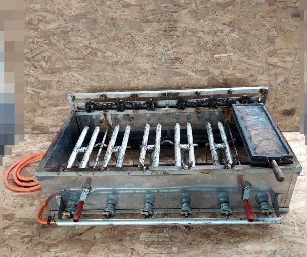 Yahoo!オークション - 業務用 手動回転式 焼き機/焼き台 LPガス Yahoo!オークション - 業務用 手動回転式 焼き機/焼き台 LPガス
