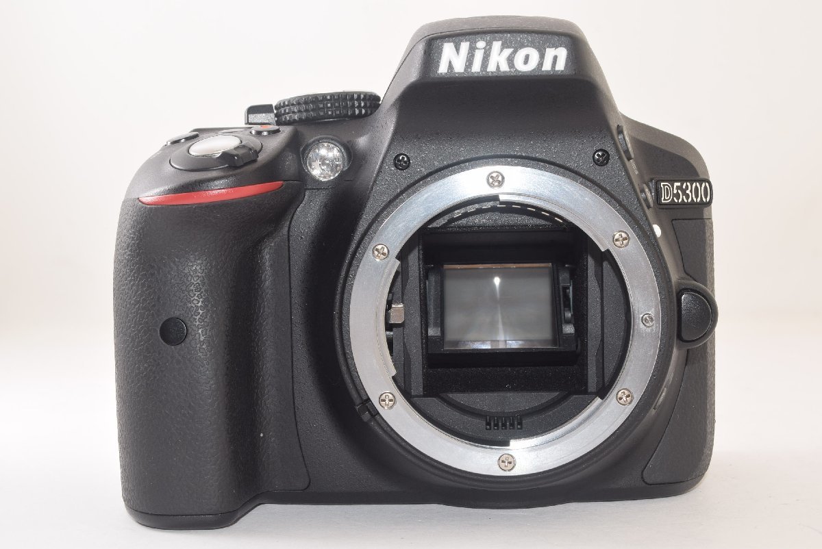 ★美品★ Nikon ニコン D5300 + AF-P 18-55mm VR レンズキット ショット数1515回 2402077_画像2
