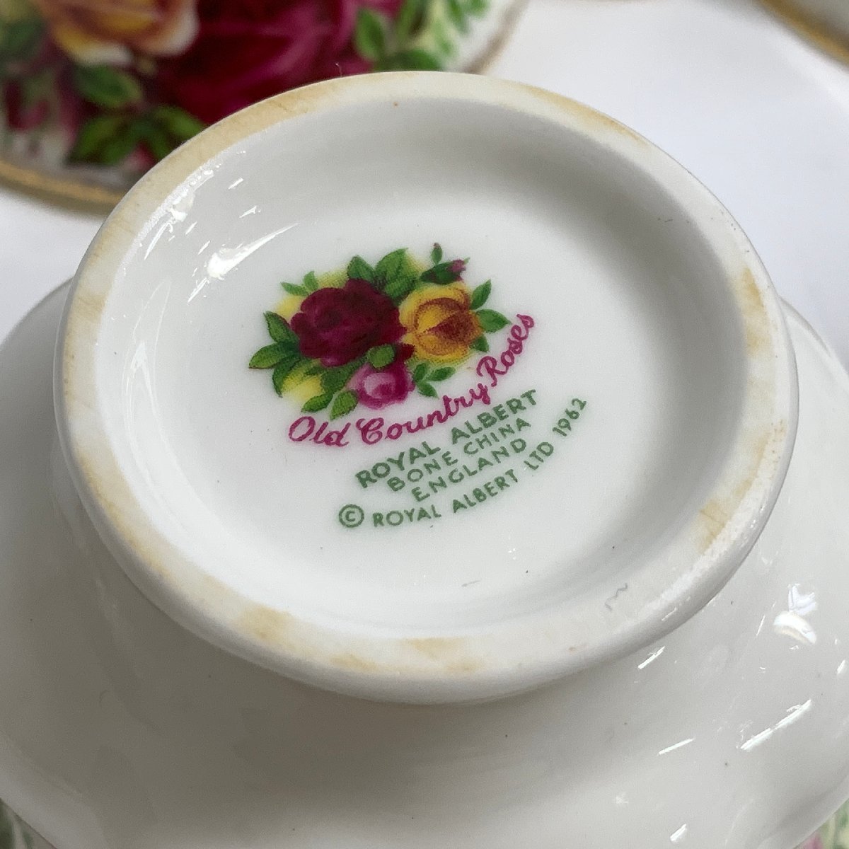 f001 N 未使用 ロイヤルアルバート ROYAL ALBERT ティーカップ＆ソーサー 6客セット old Country roses 4286 オールドカントリー ローズの画像6