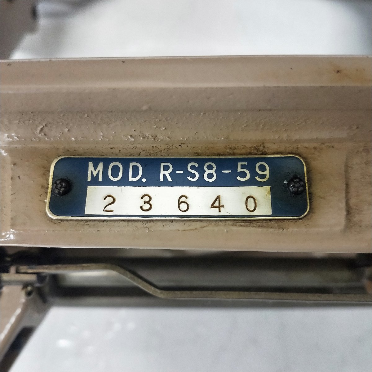 s001 J5 レトロミシン トヨタ Toyota MOD.R-S8-59 23640 中古 現状品　アンティーク/古道具/シャビー/部品取り_画像10