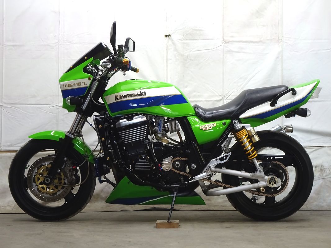 ☆KAWASAKI☆　ZRX1100　お買い得な車検付きR6/6月まで　ローソンカラー　カスタム多数　FCRキャブレター　ヨシムラサイクロンマフラー_画像8