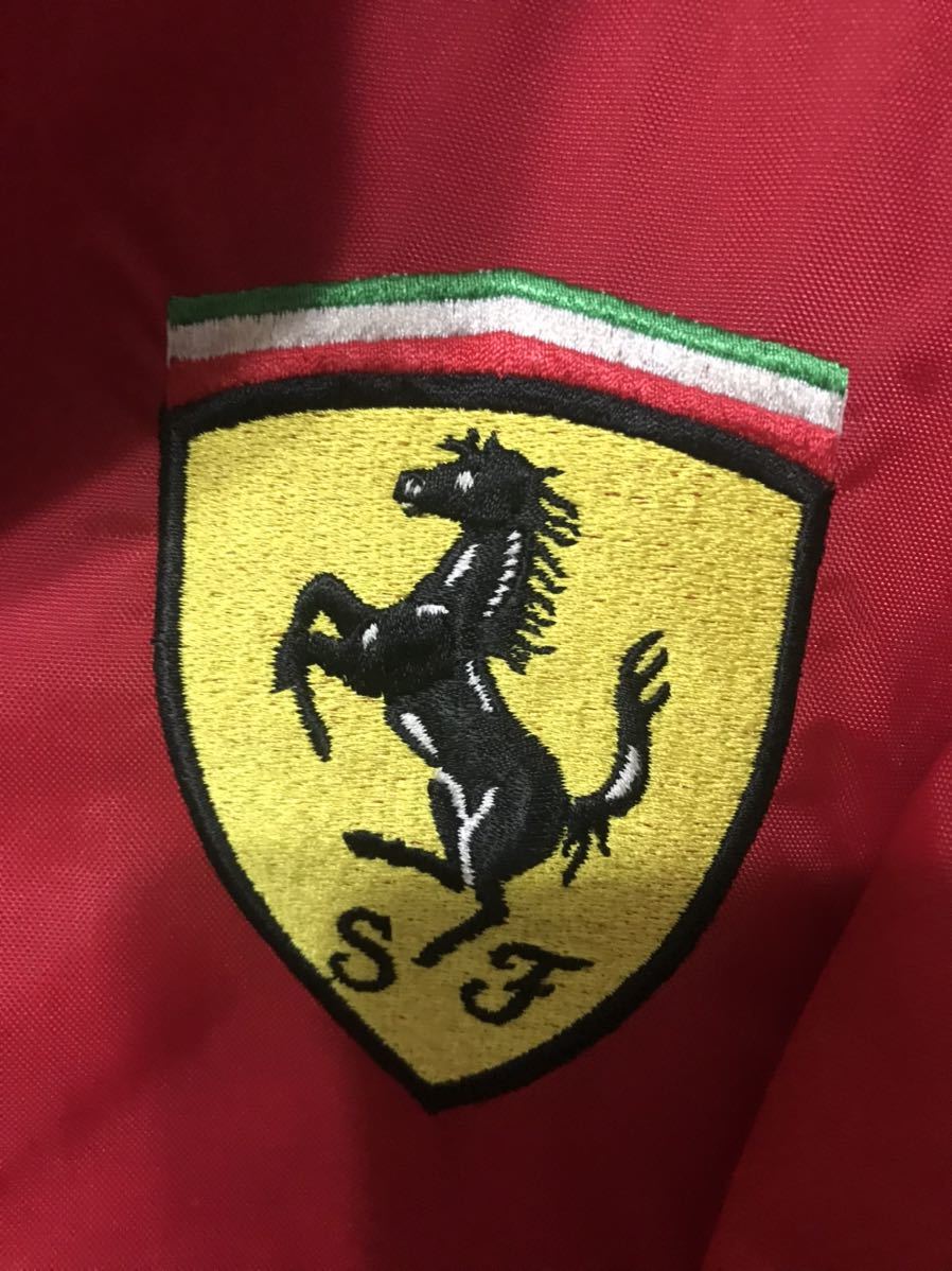 【送料無料】Ferrari フェラーリ オフィシャル 公式 ナイロンジャンパー レインコート 90sヴィンテージ　古着