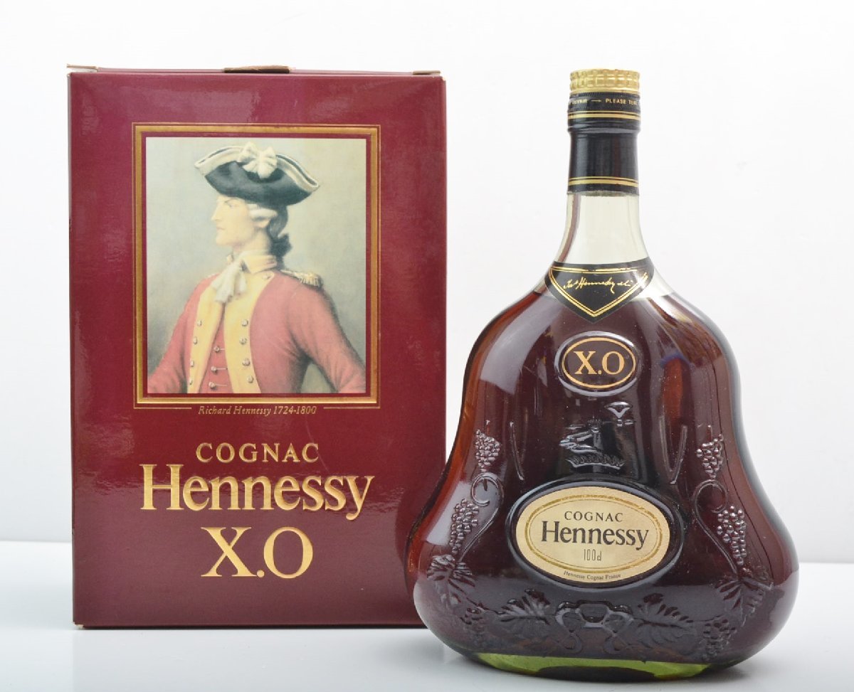 A547Z86R【未開栓】 Hennessy X.O. COGNAC 1L 40% ゴールドキャップ ブランデー 箱付き 古酒 アルコール コレクション 現状保管品_画像1