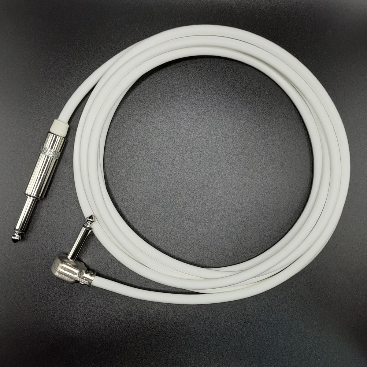  new goods [5m] white Moga miMOGAMI2534+ Lien SL type plug * guitar base shield cable * white 
