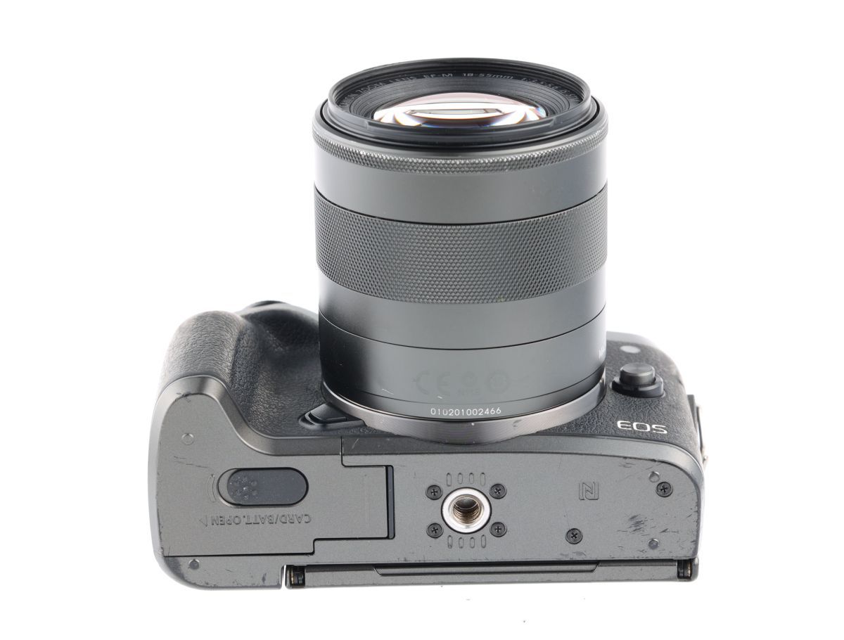 04949cmrk 【ジャンク品】 Canon EOS M5 EF-M18-55mm F3.5-5.6 IS STM ミラーレス一眼カメラ_画像6