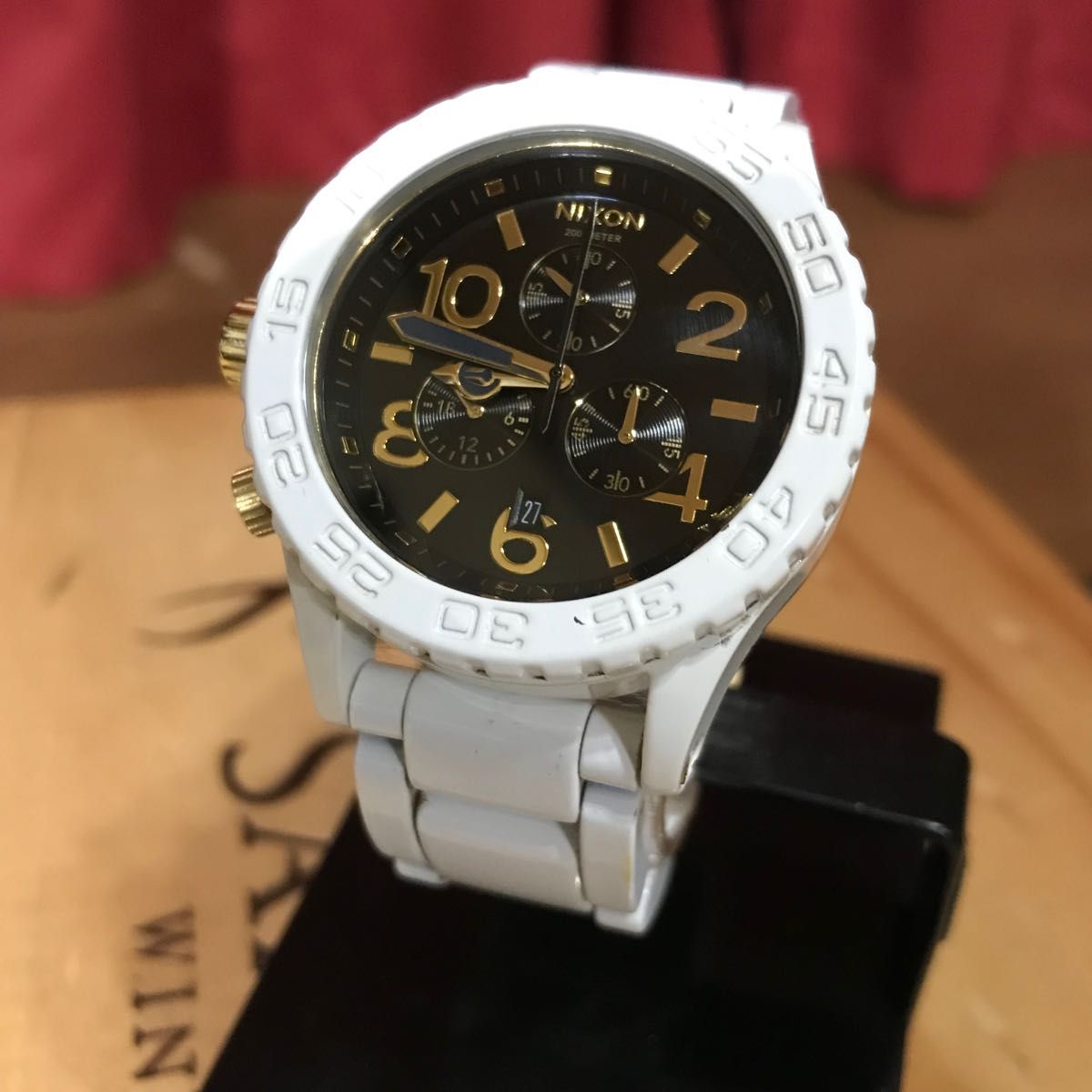 NIXON ニクソン// THE 42-20 CHRONO      メンズ・レディース腕時計　新品電池