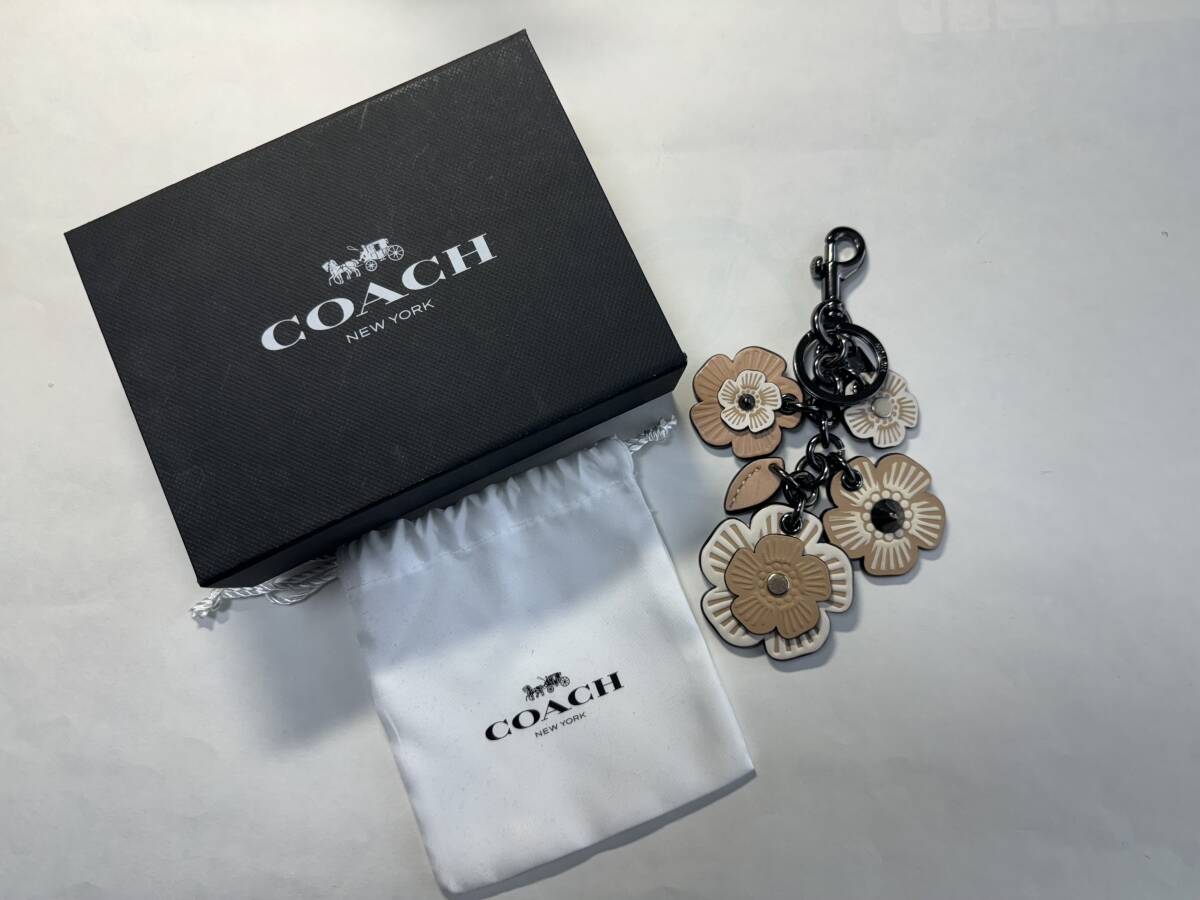 コーチ　COACH　キーリング　チャーム　箱付き_画像1