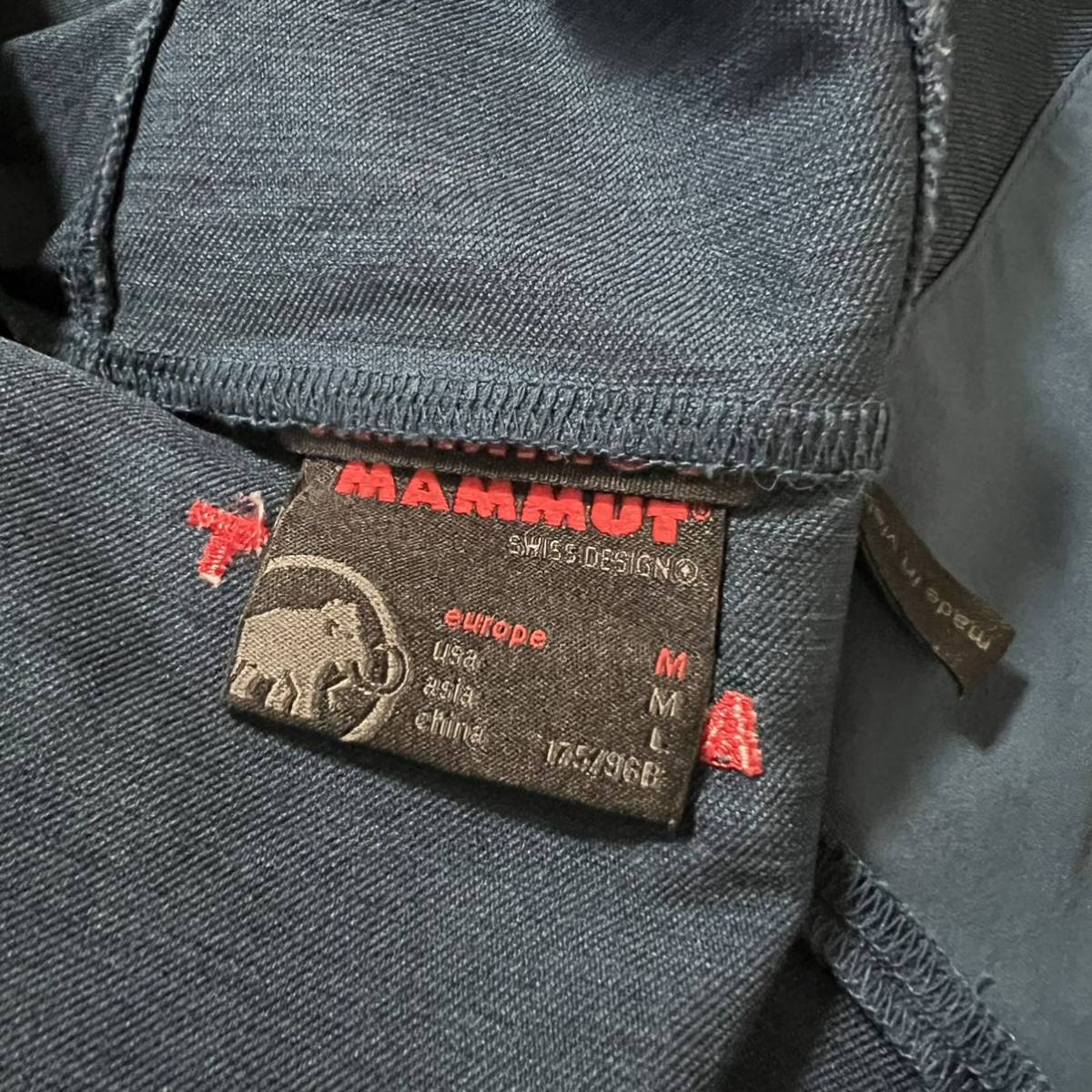 タグなし未使用 MAMMUT ライトシェル パーカーマムート マウンテンパーカー トレッキング 登山 アウトドア ストレッチ_画像10