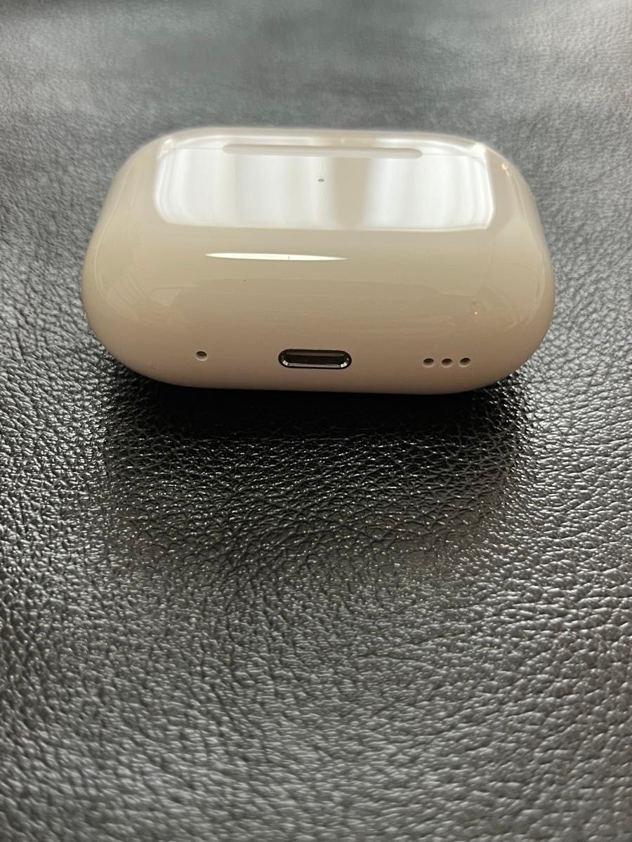 (美品)  最終値引き価格　Airpods pro 第二世代　ケースのみ 