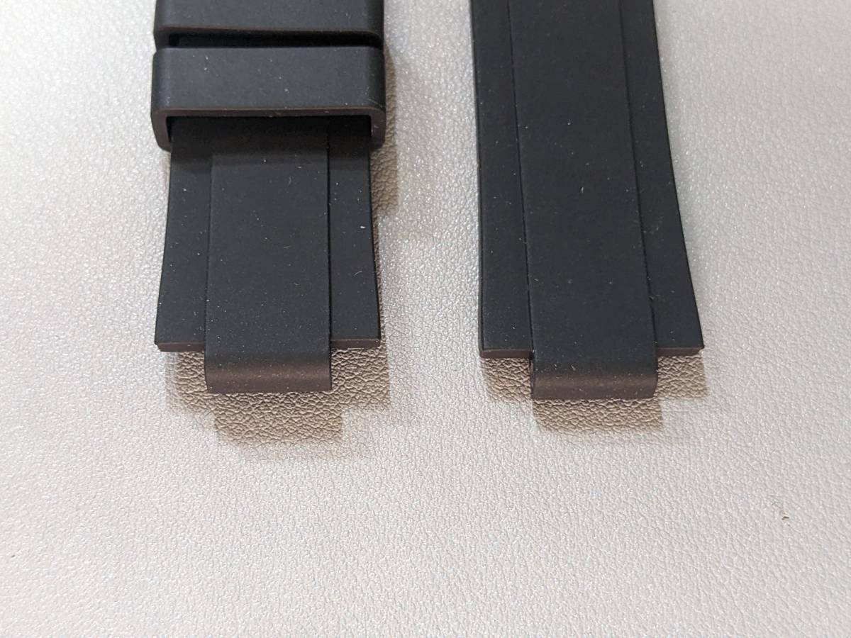 TUDOR / チューダー純正 ペラゴス ラバーストラップ 新品・未 TUDOR / チューダー純正 ペラゴス ラバーストラップ 新品・未