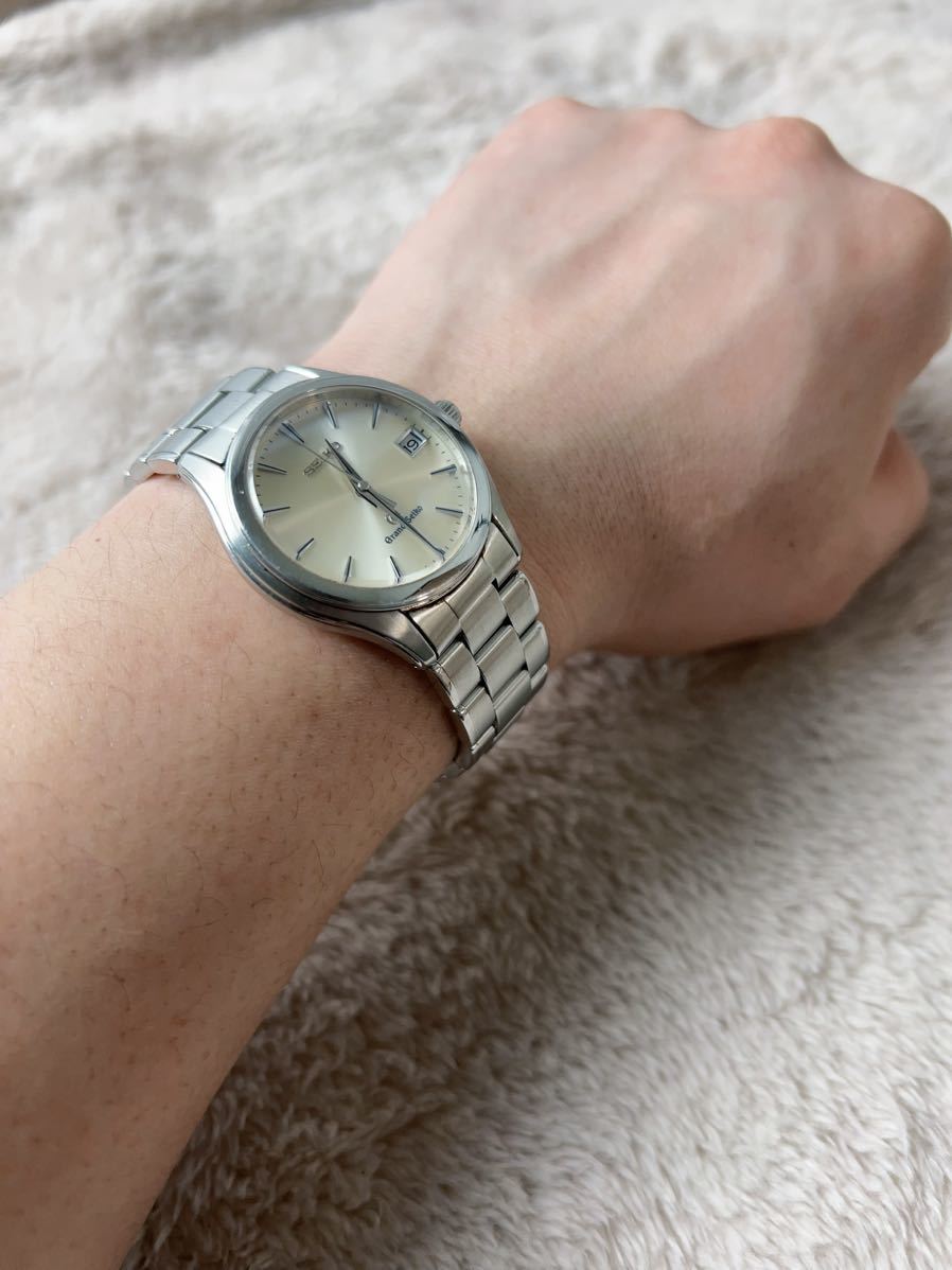 1円超美品セイコー SEIKO 腕時計 時計 ステンレススチール SBGX005、余裕コマ、説明書、外箱、内箱あり_画像8