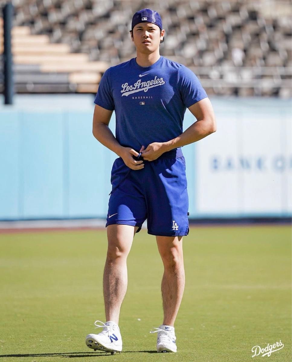 大谷翔平選手着用 MLB公式正規品】ドジャース Tシャツ MLB 大谷翔平選手着用 MLB公式正規品】ドジャース Tシャツ MLB