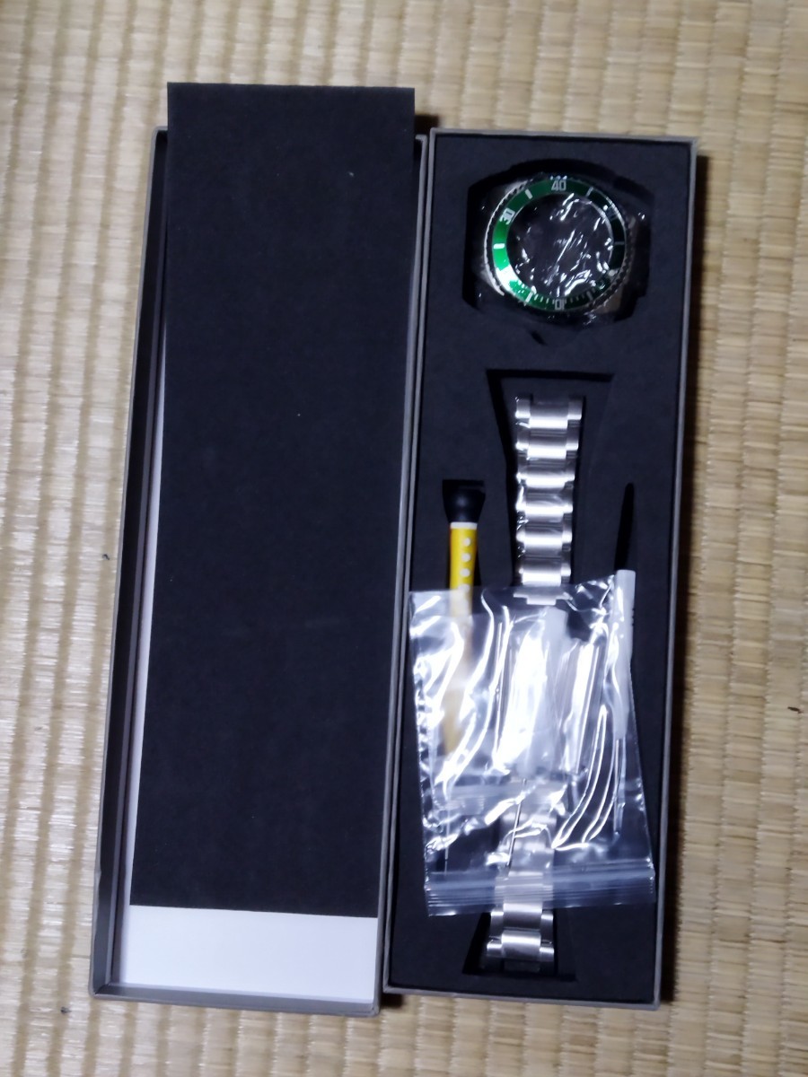 新品 G-SHOCK互換 GA2110 GA2100カシマリーナ メタルバンド 緑色 新品 G-SHOCK互換 GA2110 GA2100カシマリーナ メタルバンド 緑色