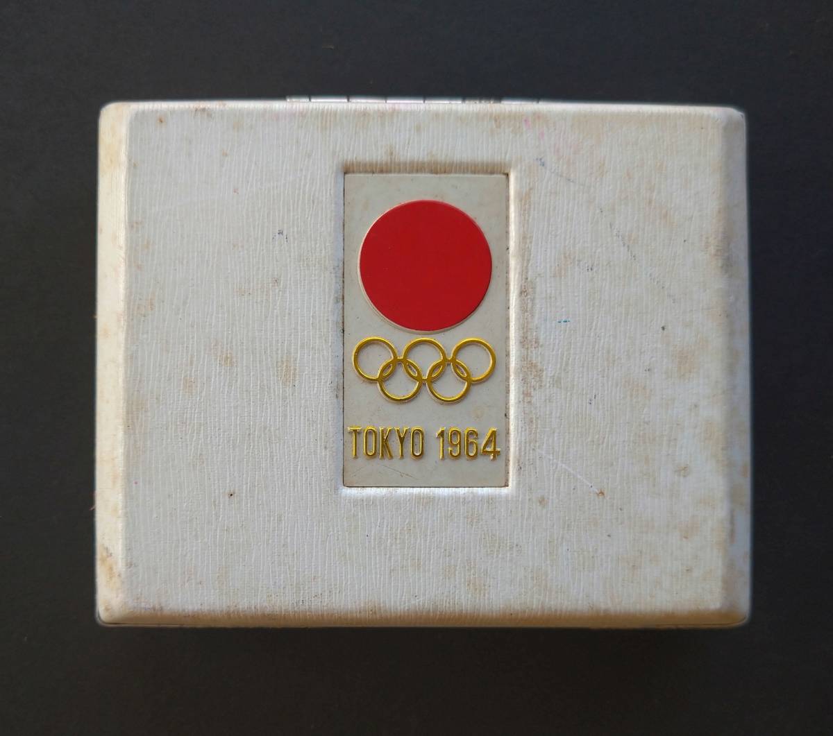 1964年オリンピック東京大会日本陸上競技後援会記念メダル　ケースあり_画像1