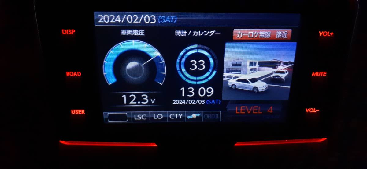 ★「最新版 ２０２４年１月１日入」ZERO 703V 美品 OBD2/無線LAN SD対応 レーダー ⑫ ★_警戒時は場に合った画面と音LEDでお知らせ