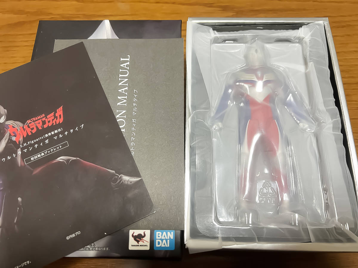 Yahoo!オークション - 【初回版】S.H.Figuarts(真骨彫製法 Yahoo!オークション - 【初回版】S.H.Figuarts(真骨彫製法