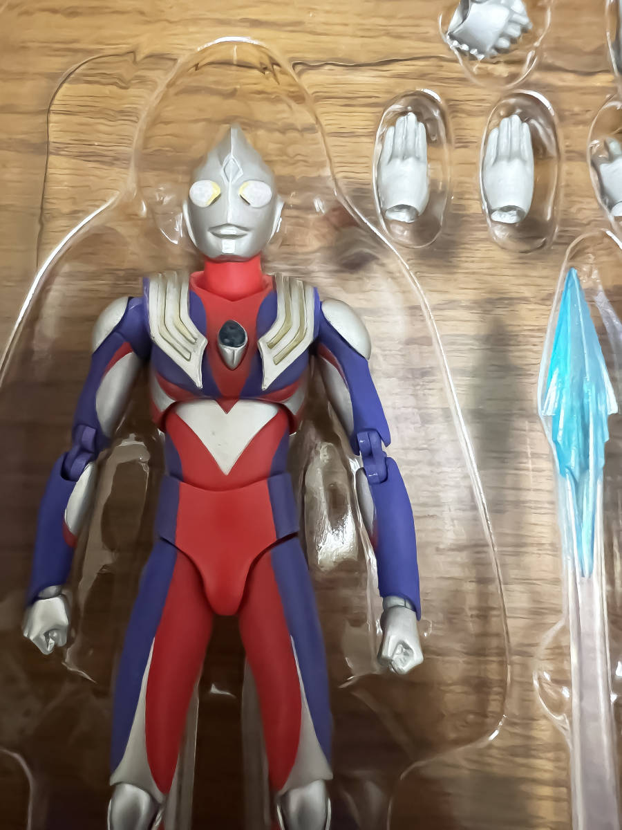 ULTRA-ACT ウルトラマンティガ（マルチタイプ）_画像3