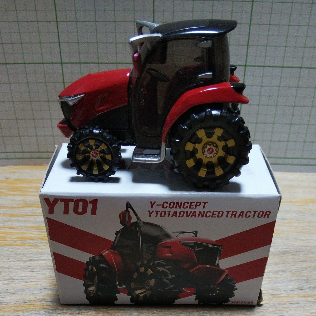 レア  ヤンマー YT01 Y-CONCEPT YT01 ADVANCED TRACTOR  トミカ  トラクター