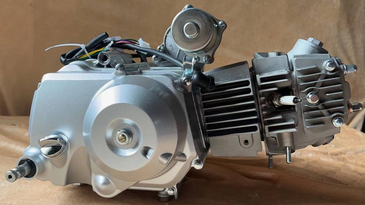 新品エンジン 110㏄ 遠心クラッチ アルミシリンダー セルモーター バイク モンキー・ゴリラ・ダックス・DAX・カブ ATV_画像1