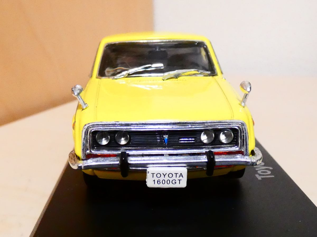 国産名車コレクション 1/43 トヨタ 1600GT 1967 黄色 ② アシェット 旧車 クラシックカー ミニカー Rの画像3