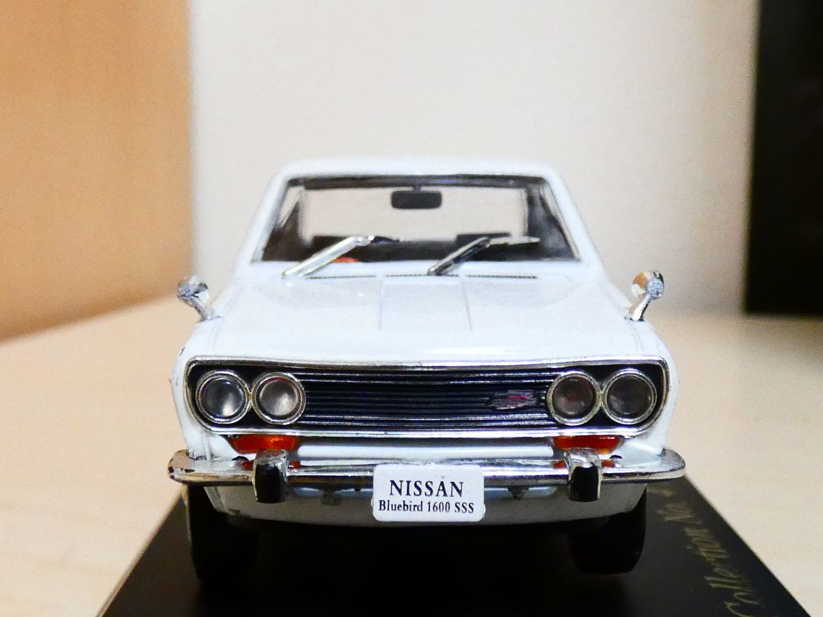 国産名車コレクション 1/43 日産 ダットサン ブルーバード 1600 SSS 白 1969 アシェット 旧車 クラシックカー ミニカー Oの画像3