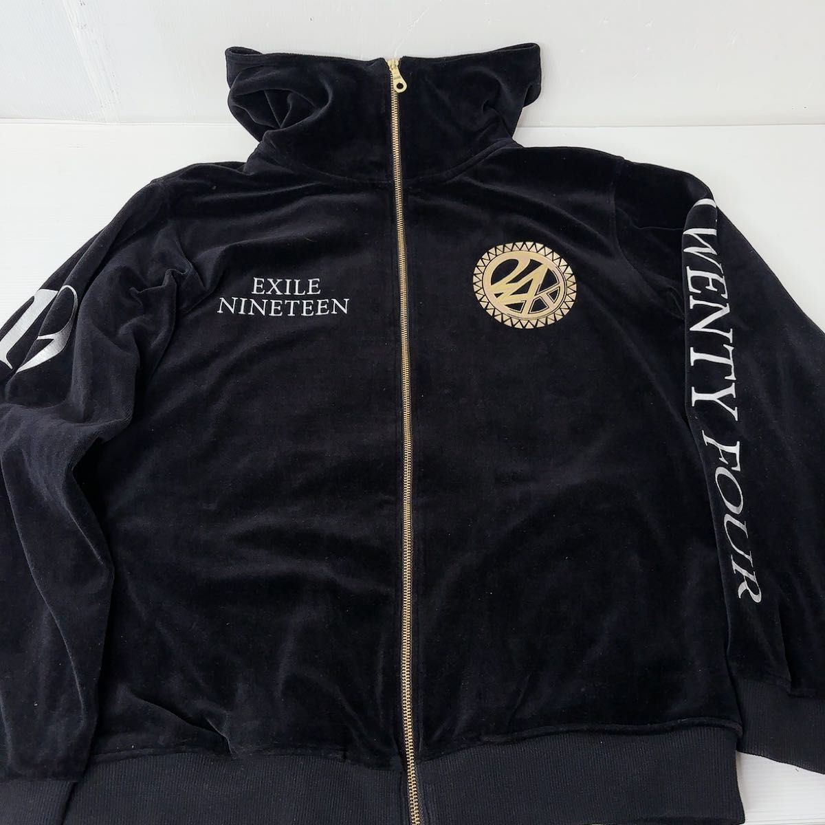 美品 希少XL 24karats EXILE ベロアジャージ セットアップ 黒金 美品 希少XL 24karats EXILE ベロアジャージ セットアップ 黒金