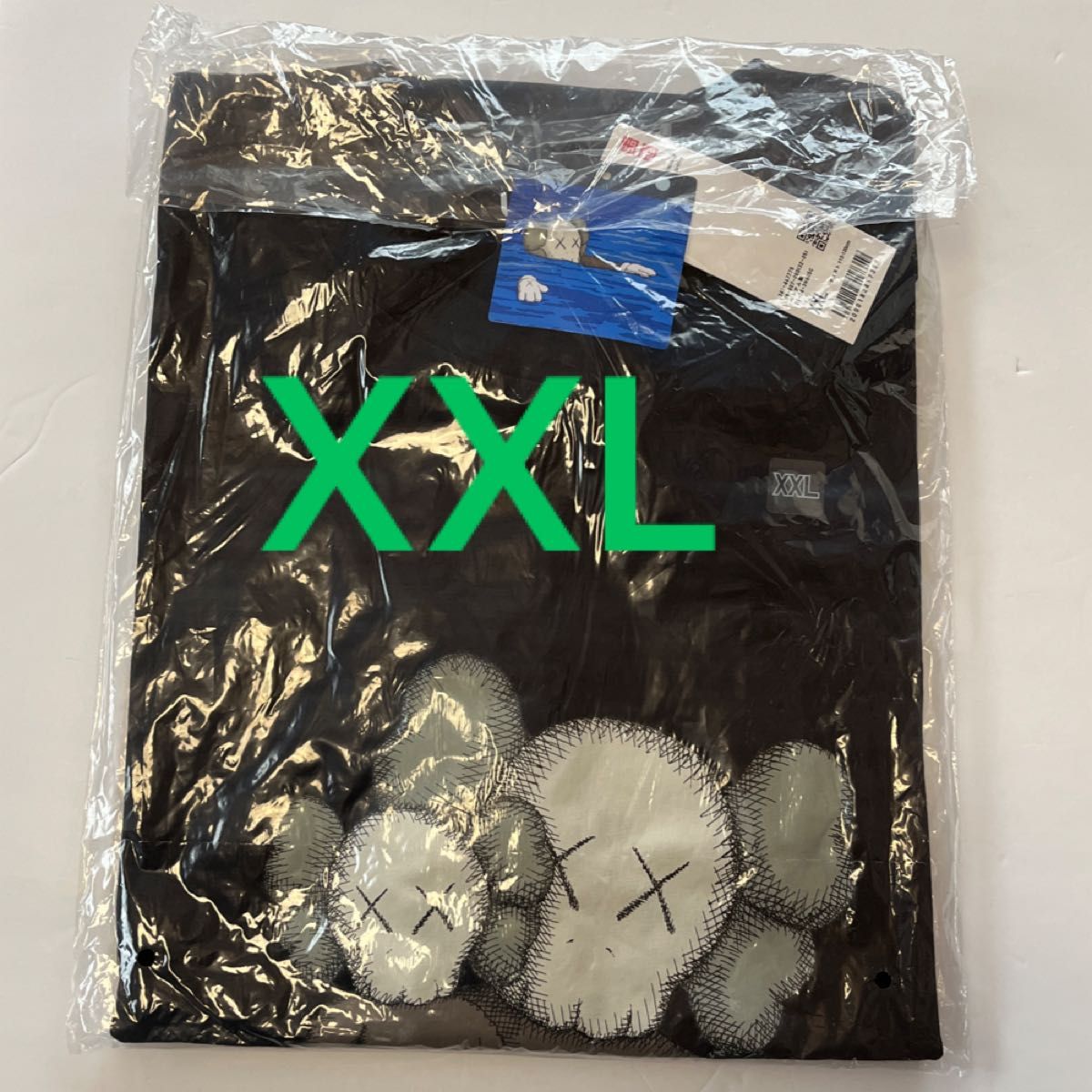 ユニクロ KAWS カウズ グラフィック Tシャツ XXL ブラック 黒