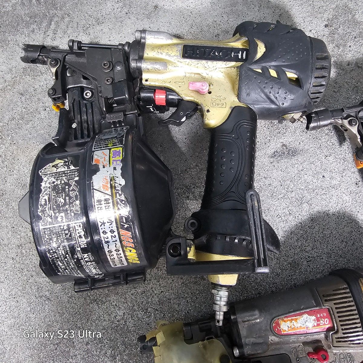 日立工機 NV65HMC MAX 高圧 釘打機 3台 ジャンク品|Yahoo 日立工機 NV65HMC MAX 高圧 釘打機 3台 ジャンク品|Yahoo