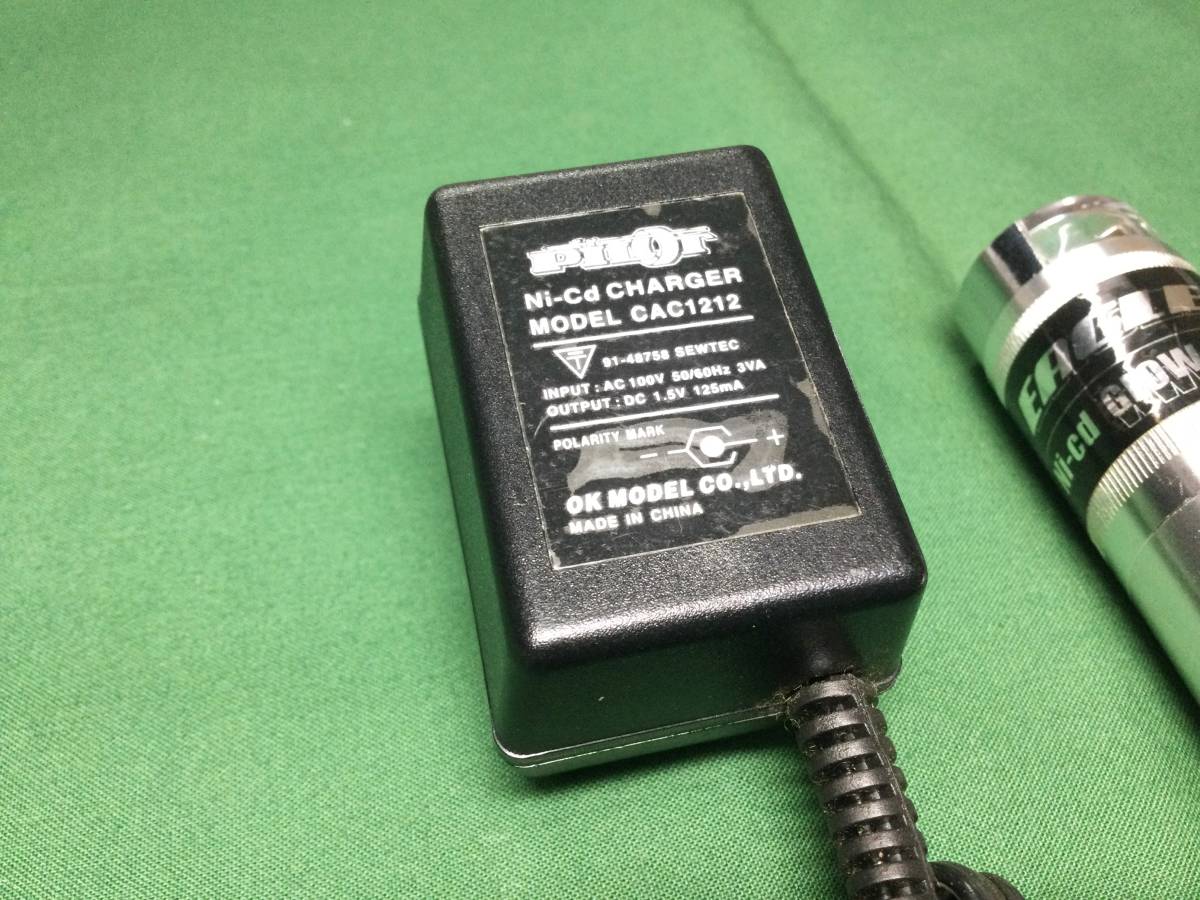 ラジコンエンジン EAGLE RACING グロースターター ヒートメーター付き Ni-MH 3000mAh 充電アダプター付属 中古動作品_画像2