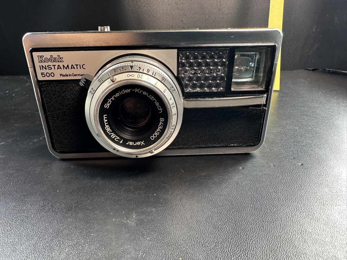 [M22_31T]KODAK INSTAMATIC 500 XENAR f:2.8/38. present condition exhibition 