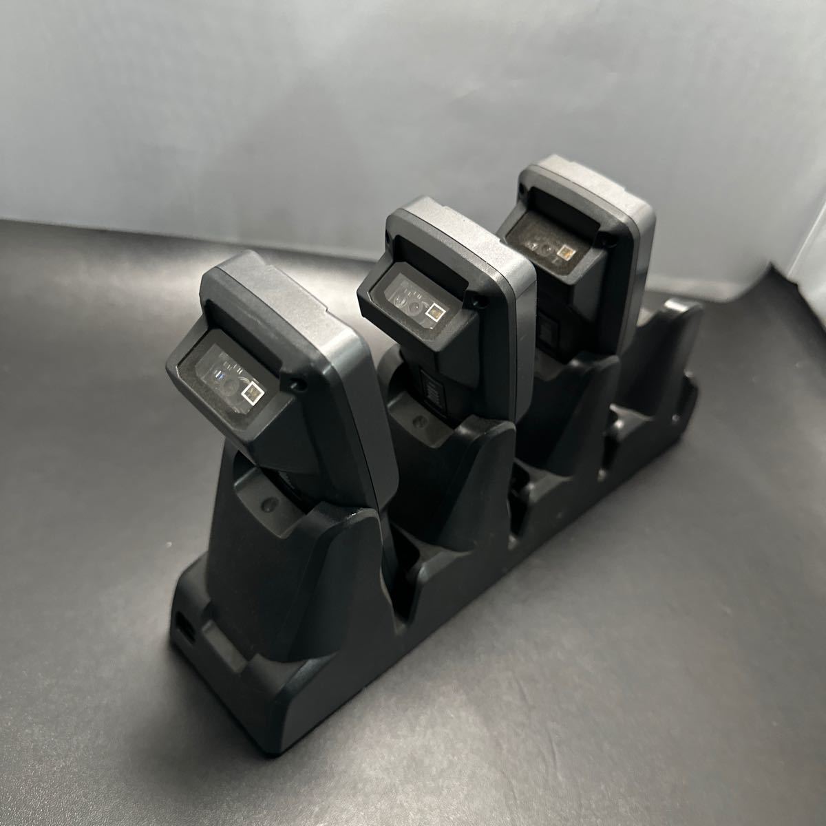 2FW32」キーエンス/KEYENCE ハンディターミナル BT-W75 3台 2FW32」キーエンス/KEYENCE ハンディターミナル BT-W75 3台