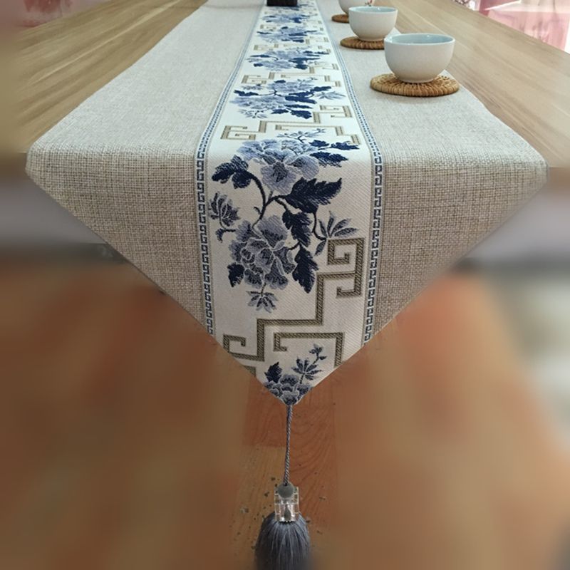 LDL338# テーブルランナー 美しい花と中国文様 シックな色合い タッセル付き (ベージュ×ホワイト)_画像1