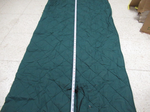 コールマン SLEEPING BAG グリーン 2点セット 立て約64㎝ 横約31㎝ 寝袋 管理6E0208Q-B1の画像7