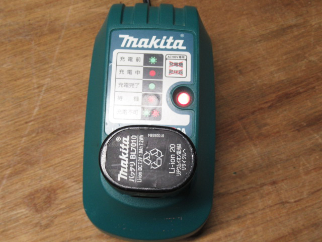 makita マキタ 充電式ペンインパクトドライバ TD021D 7.2V ケース付き 管理6I0229K-B8_画像10