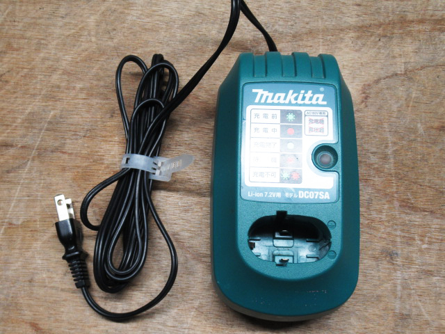 makita マキタ 充電式ペンインパクトドライバ TD021D 7.2V ケース付き 管理6I0229K-B8_画像9