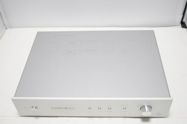  товар в хорошем состоянии  LUXMAN E-200  фонокорректор  усилитель  #943