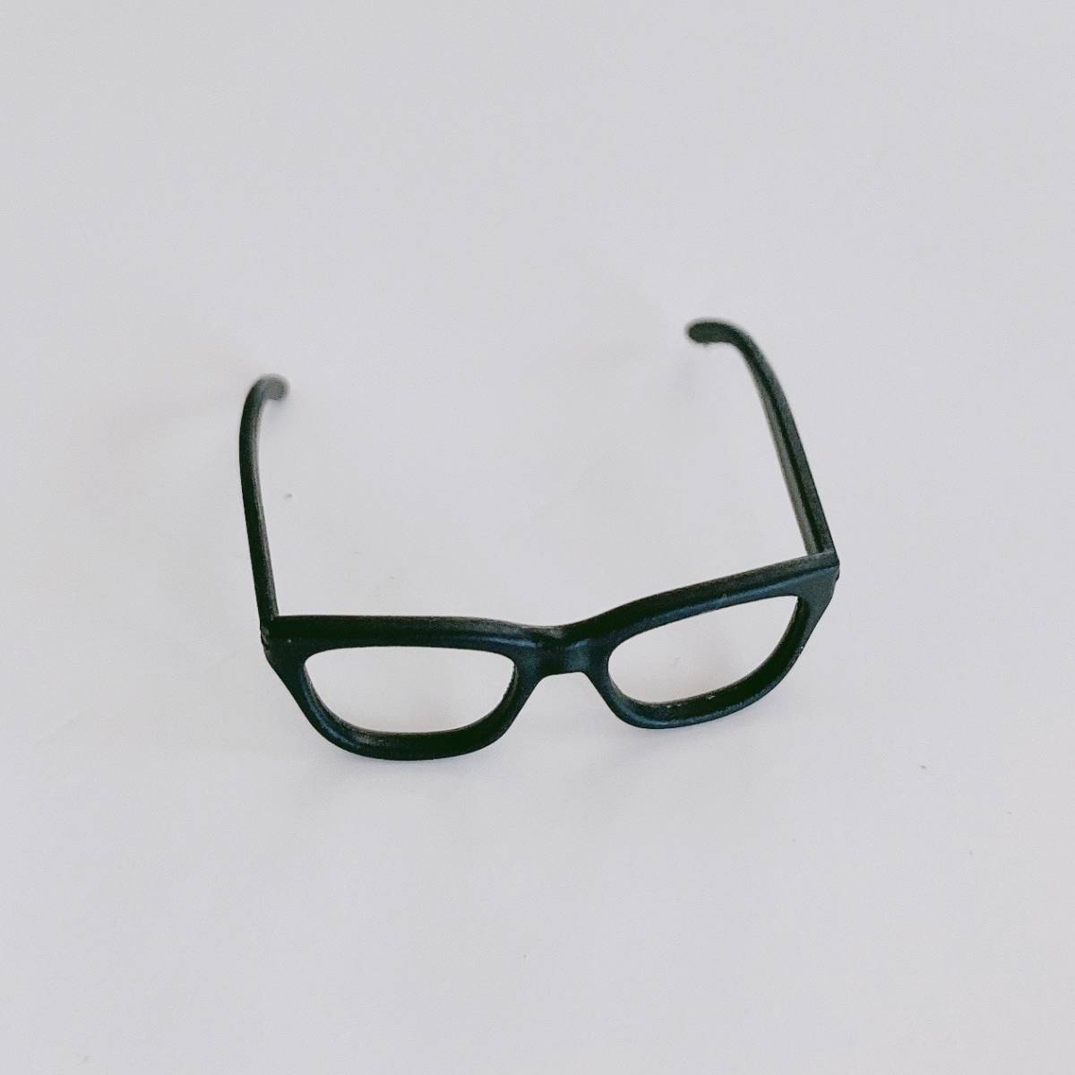 Licca リカちゃん、1/6ドール用 サングラス/眼鏡/めがね（黒｜スクエア）_画像1