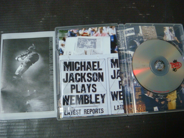 MICHAEL JACKSON/マイケル・ジャクソン ライブ「LIVE AT WEMBLEY JULY 16,1988/ライヴ・アット・ウェンヴリー」国内盤 DVDの画像2