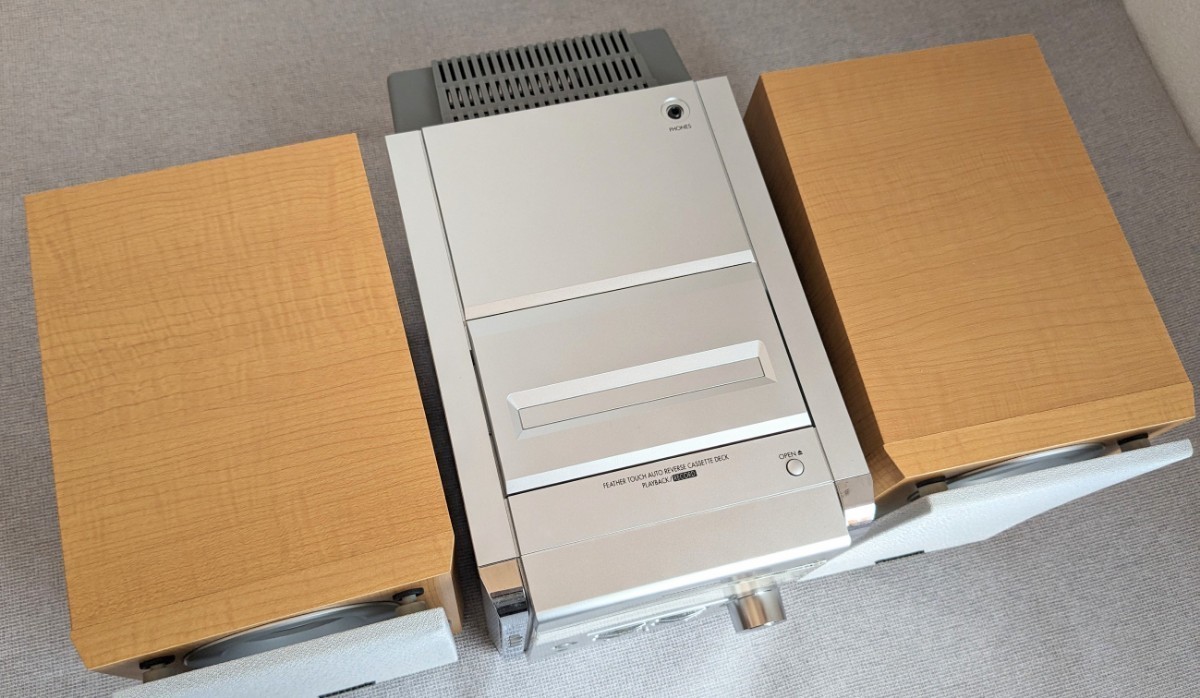 ◆Panasonic SC-PM300MD-S 2004年製　未使用品　MDステレオシステム　シルバー CD MD_画像3