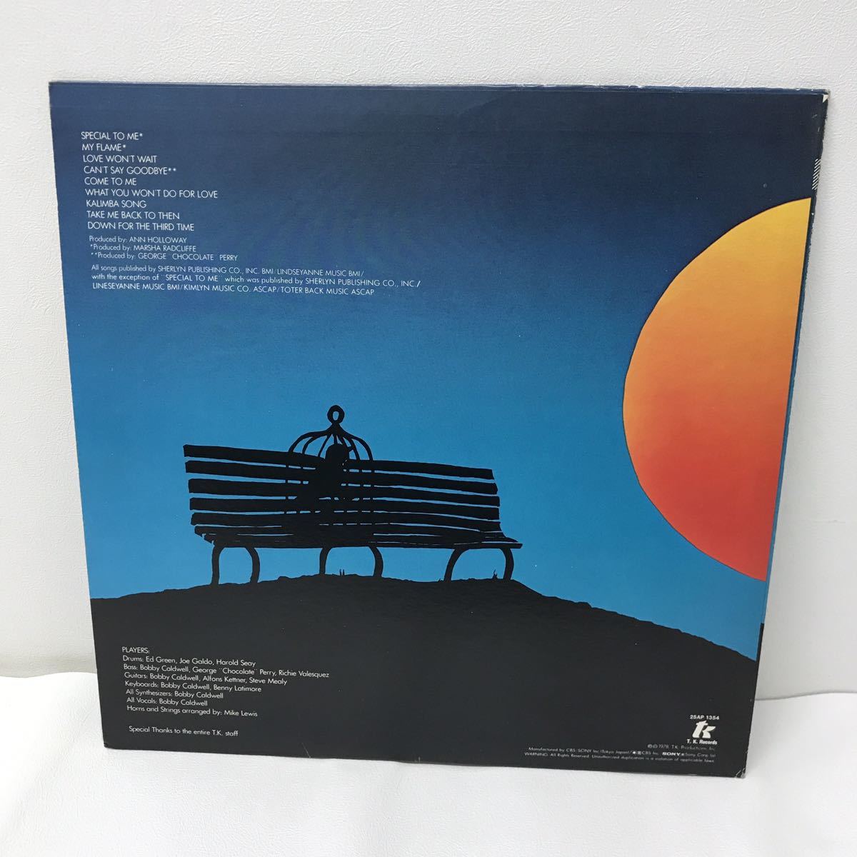 I0202G3 ボビー・コールドウェル BOBBY CALDWELL イブニング・スキャンダル LP レコード 国内盤 25AP 1354 音楽 洋楽 CBS SONY_画像2