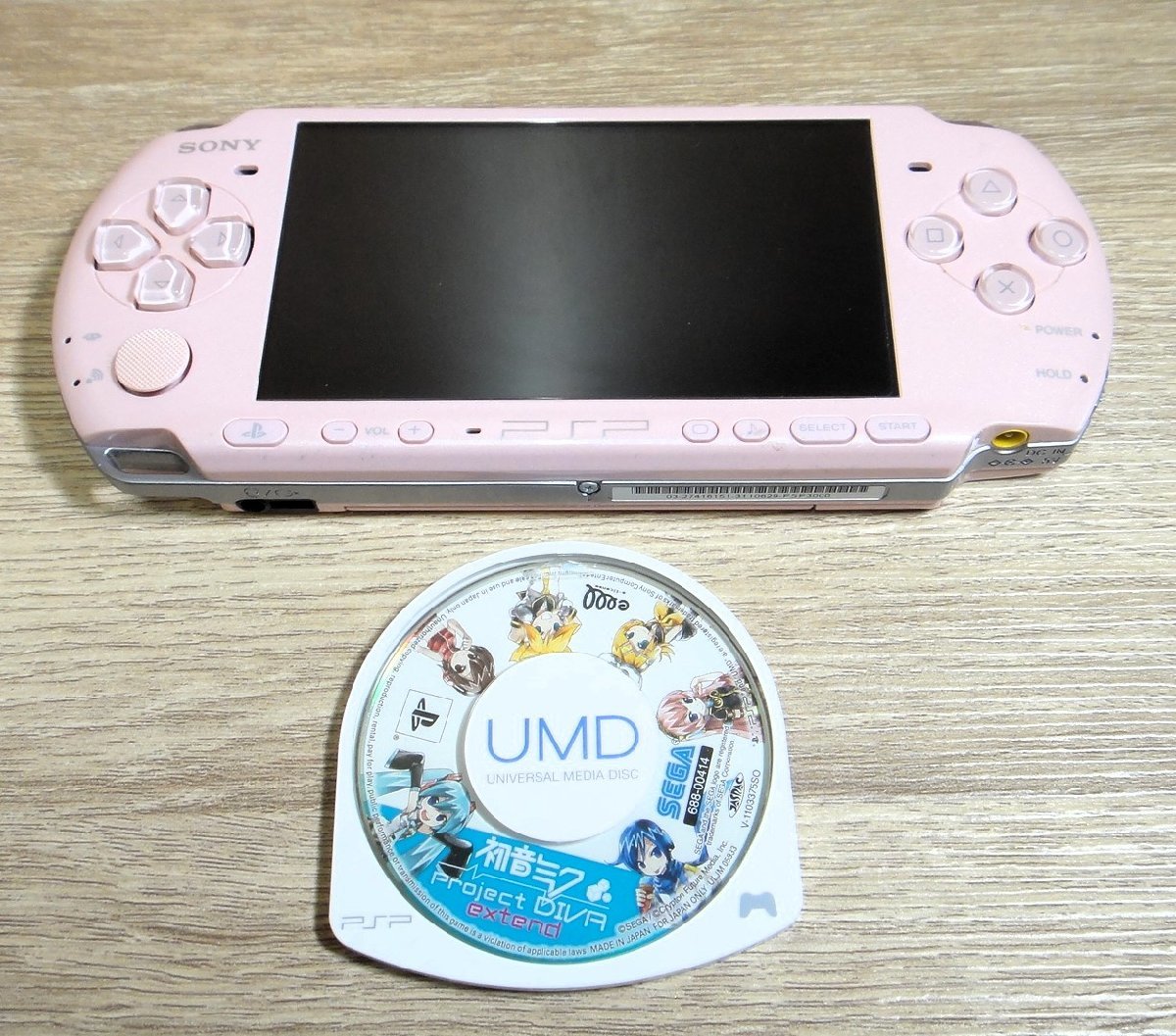 中古】SONY PSP 3000 ブロッサムピンク 本体 バッテリーなし 初音ミク