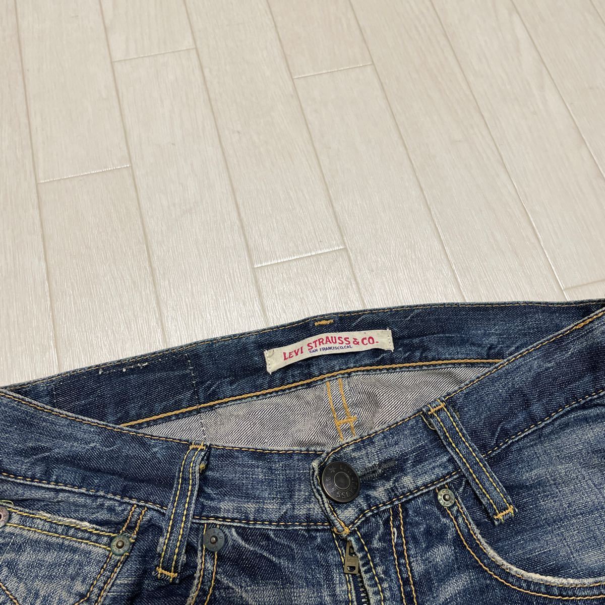 和85★ Levi's リーバイス デニムパンツ ジーンズ 日本製 ボトムス RE503-0001 28 レディース ブルー_画像3