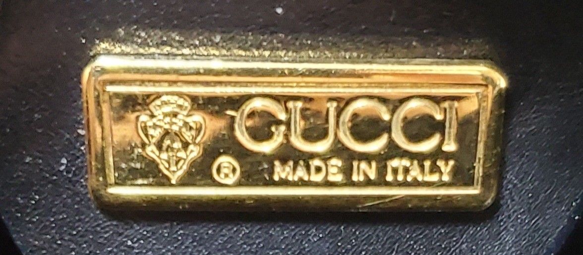 美品　GUCCI　オールドグッチ　ショルダーバッグ　ゴールド金具 黒 ヴィンテージ レザー 斜め掛け