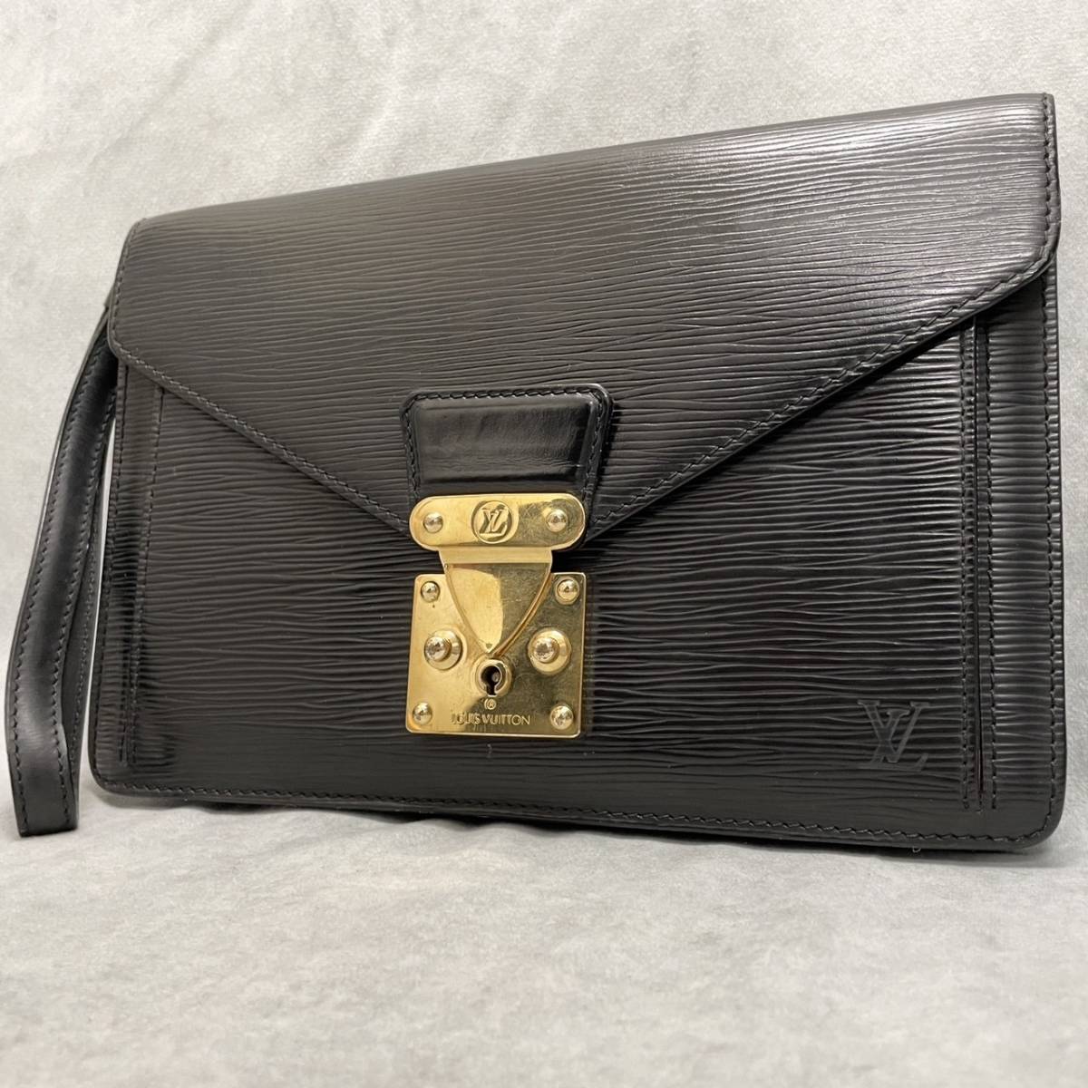 1円〜 美品 LOUIS VUITTON ルイヴィトン ベライア エピ ノワール クラッチ・セカンドバック_画像1