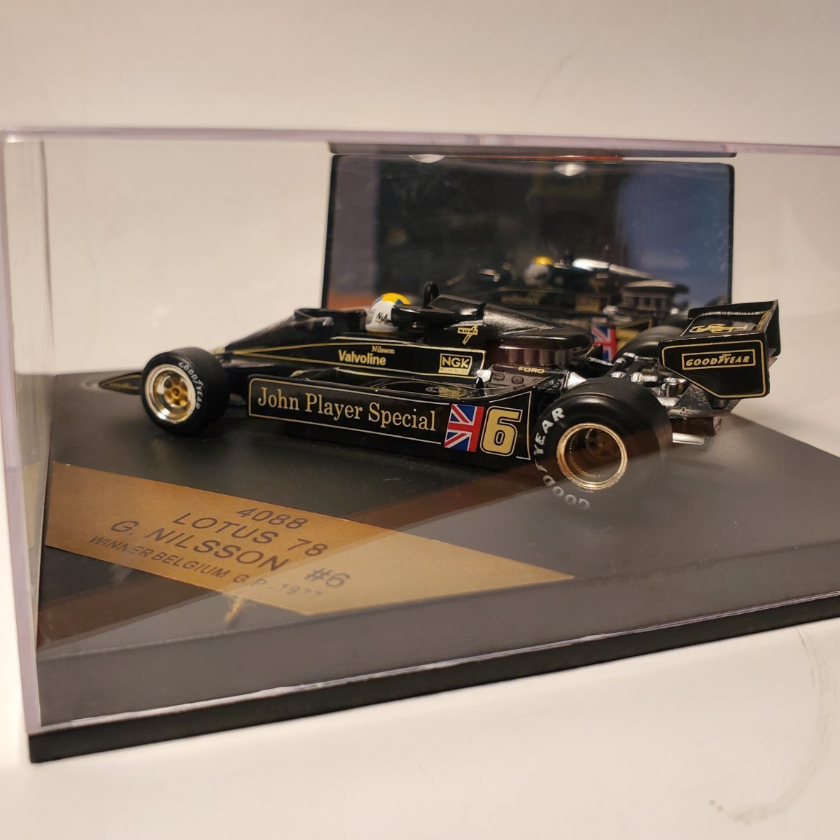 Quartzo カルツォ 1/43「LOTUS 78 #6 WINNER BELGIUM GP 1977 G. NILSSON」ロータス ウイナー ベルギー グランプリ 新品未使用 101_画像5