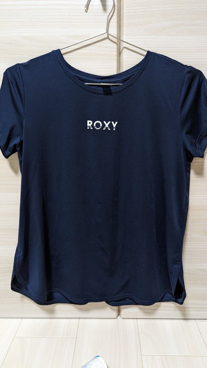 ROXY  ネイビー プラクティスシャツ