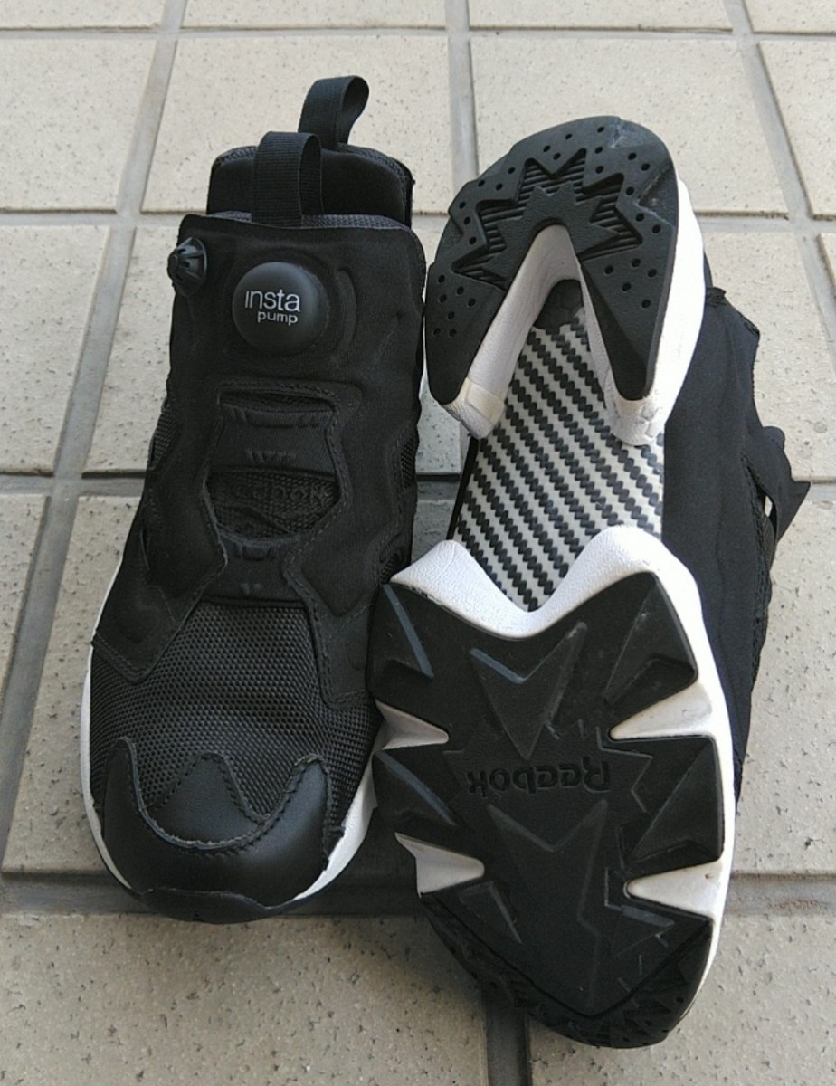 美品 黒 24cm リーボック ポンプフューリー Reebok PUMP FURY _画像2